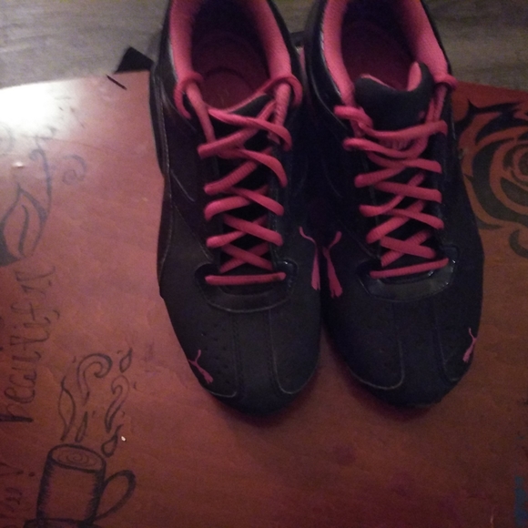 Woman puma - Picture 4 of 5